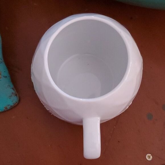 Honolulu Cookie Company Pineapple Coffee Mug Cup 16 oz. - Picture 5 of 6